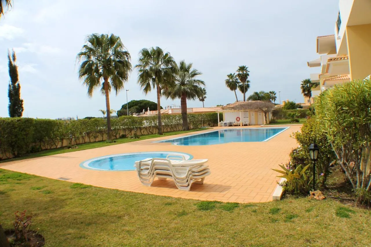 2 Bedrooms Appartement With Shared Pool Enclosed Garden And Wifi At Albufeira 5 Km Away From The Beach 0*,