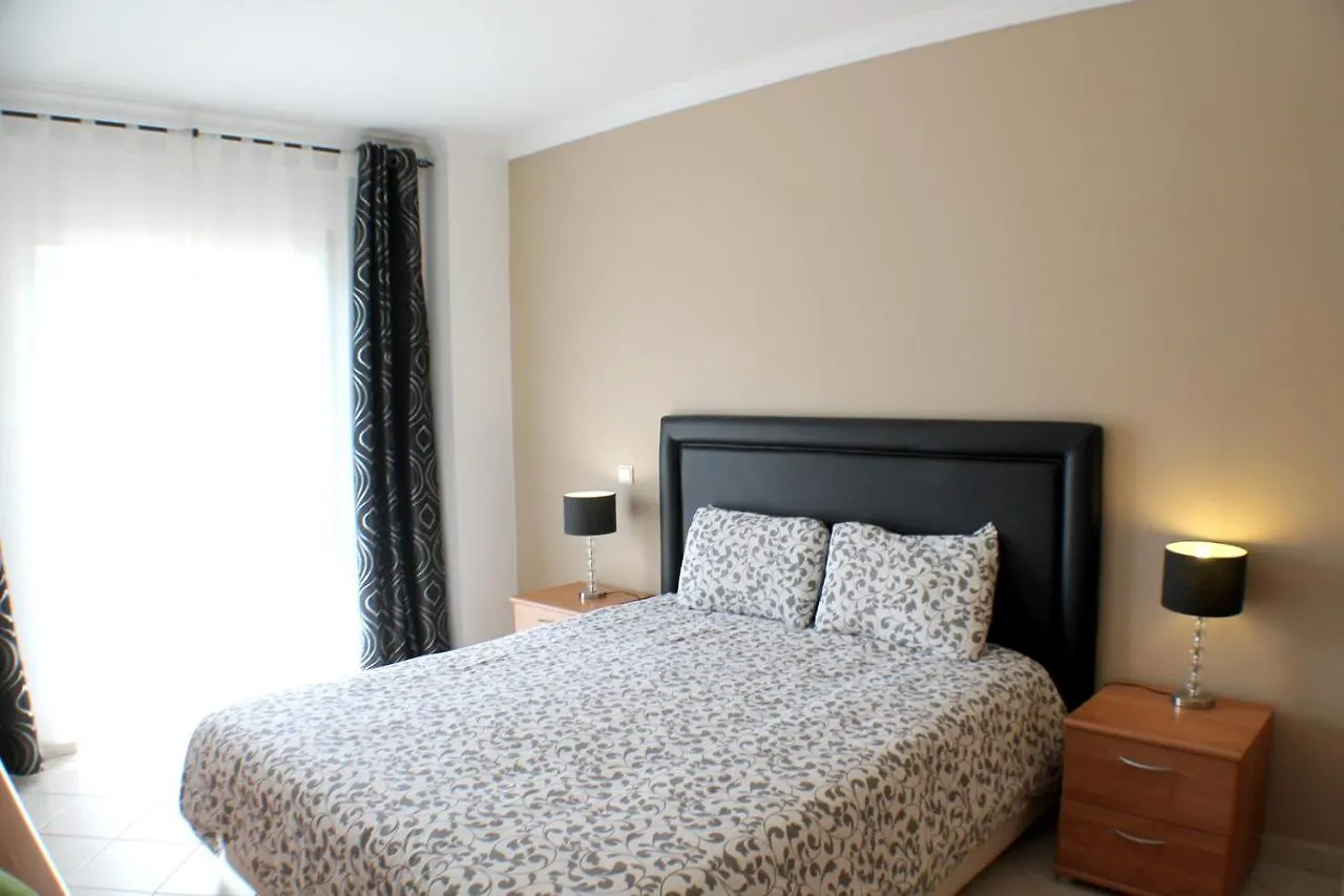 2 Bedrooms Appartement With Shared Pool Enclosed Garden And Wifi At Albufeira 5 Km Away From The Beach 0*,  Portugal